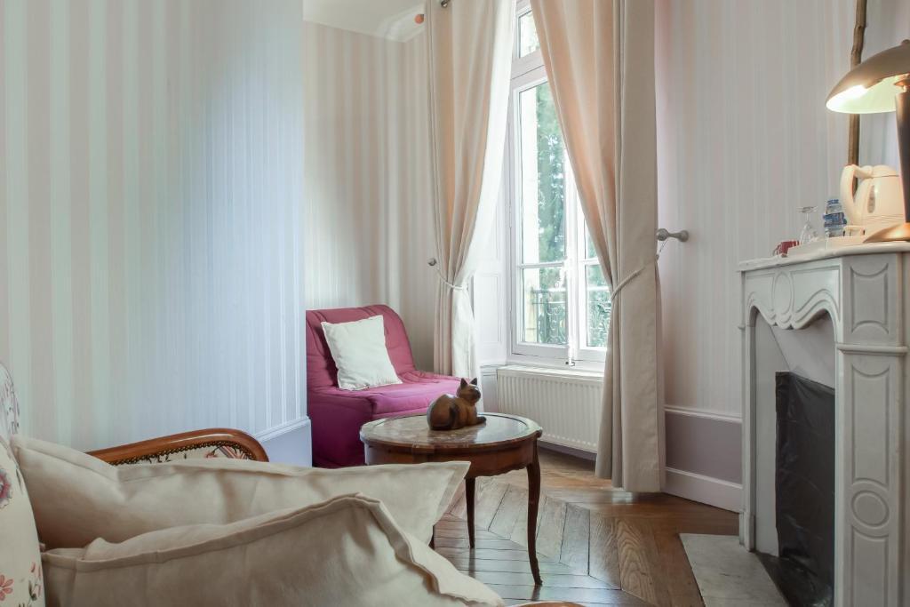 Chambres Au Chateau - Le Clos Des Tourelles Sennecey-le-Grand ห้อง รูปภาพ