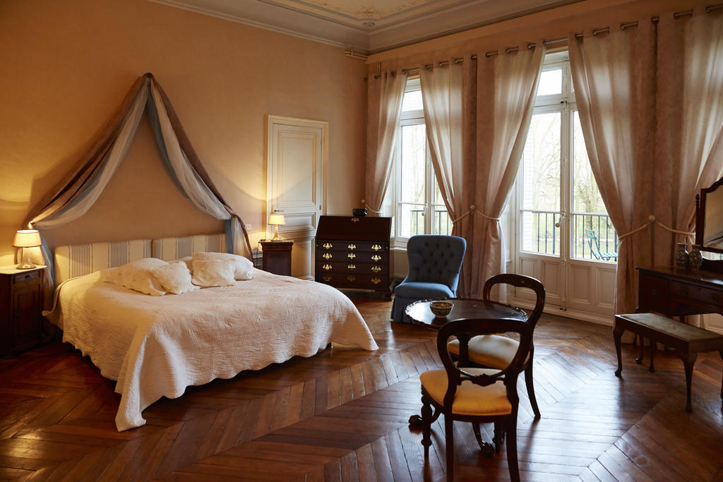 Chambres Au Chateau - Le Clos Des Tourelles Sennecey-le-Grand ห้อง รูปภาพ