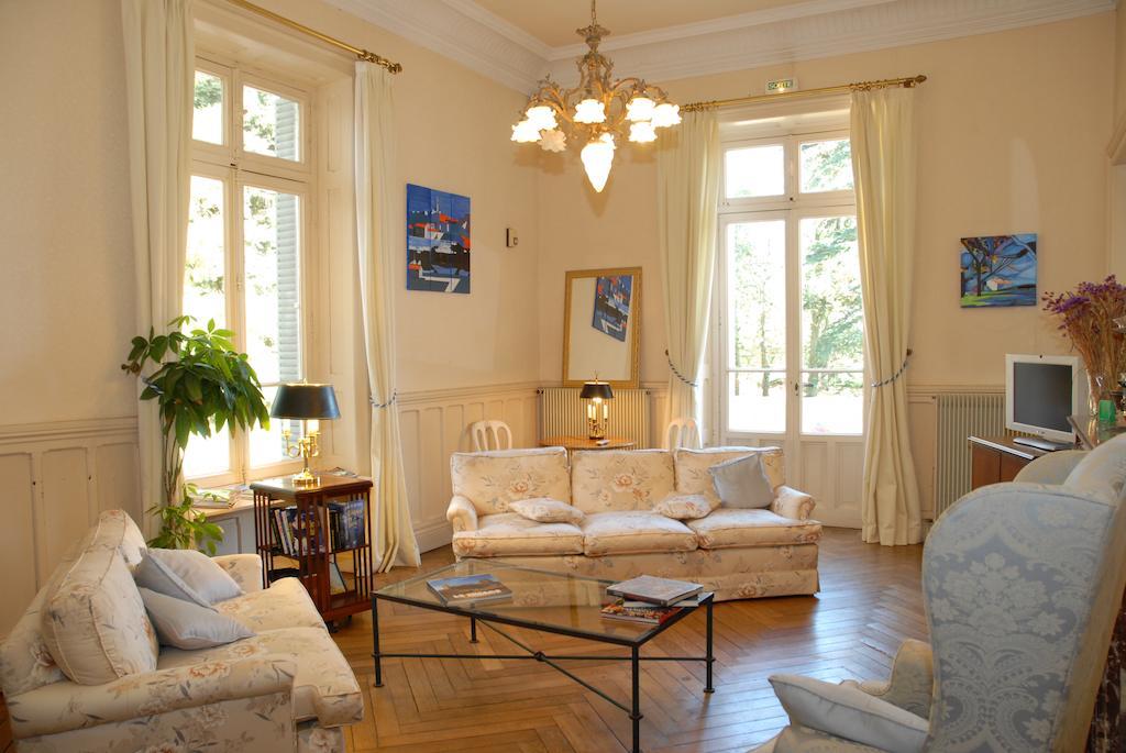 Chambres Au Chateau - Le Clos Des Tourelles Sennecey-le-Grand ภายนอก รูปภาพ